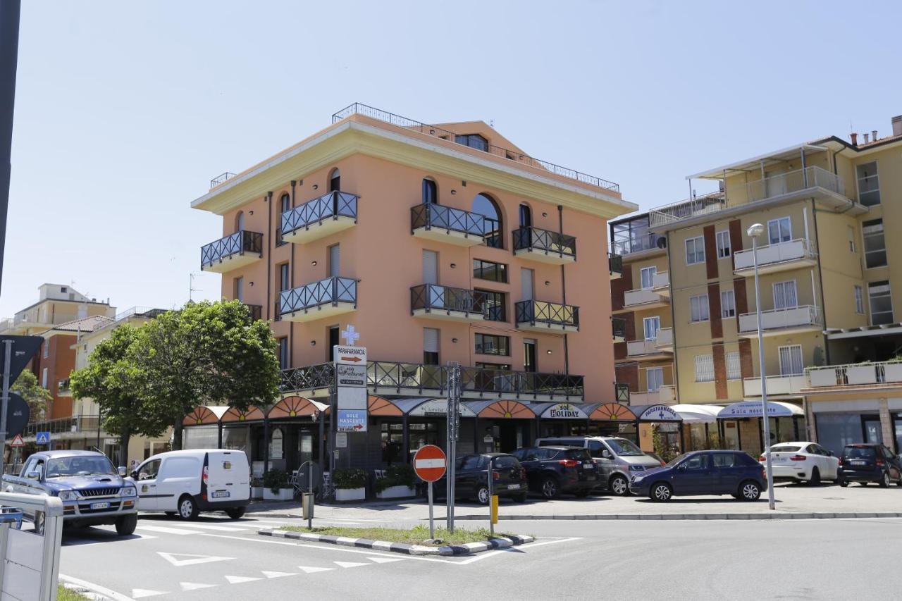 Residenza Sol Holiday Римини Экстерьер фото