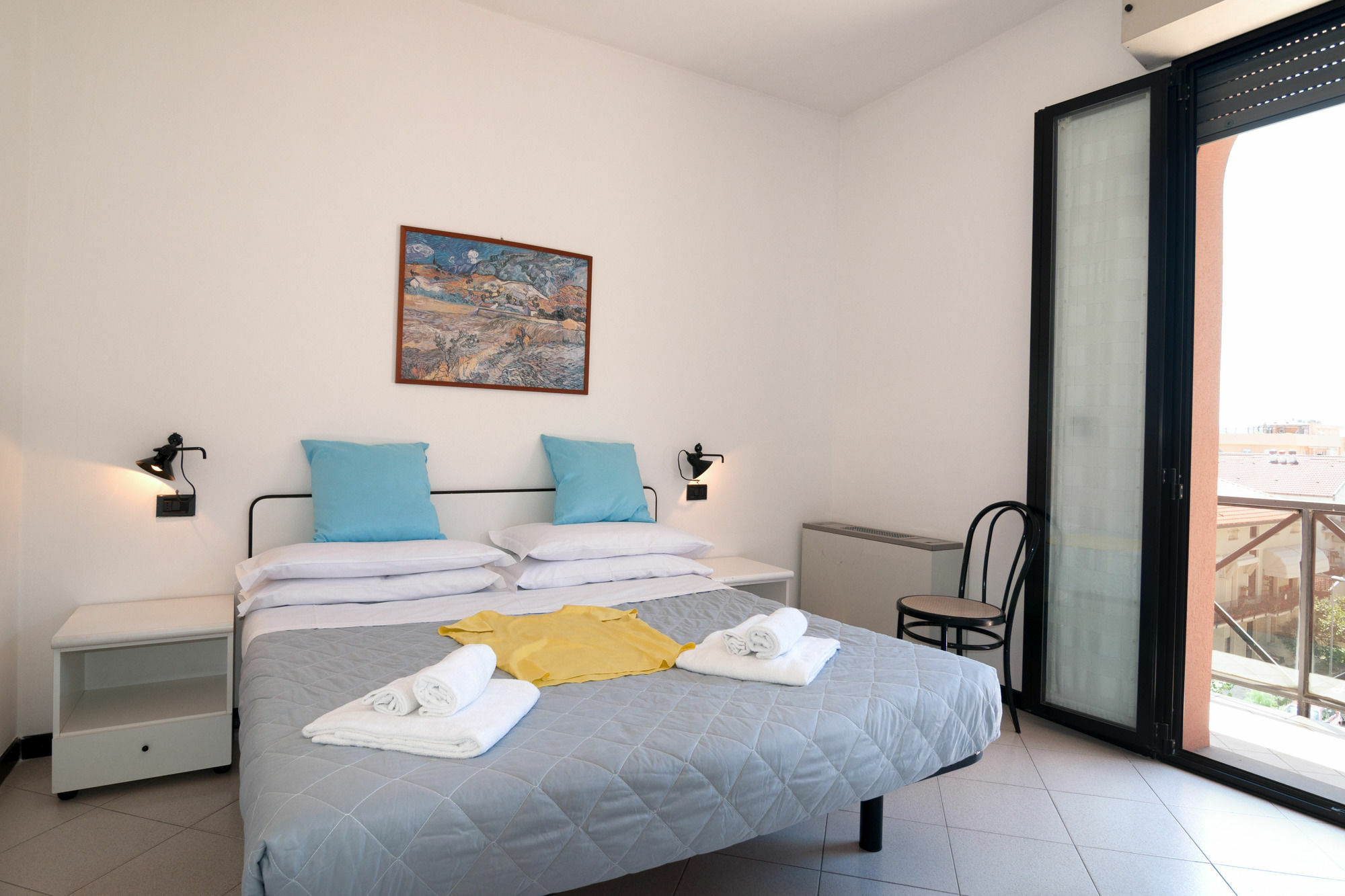 Residenza Sol Holiday Римини Экстерьер фото
